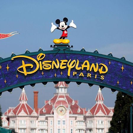 La Royaute A 22 Min De Disneyland Et Center Parcs Meaux Exterior foto